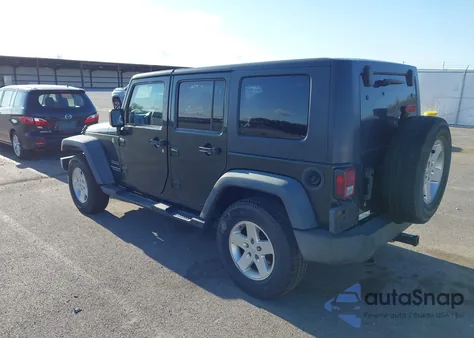 2010 Jeep Wrangler Unlimited Sport z USA, uszkodzony, nr VIN 1J4BA3H14AL196314